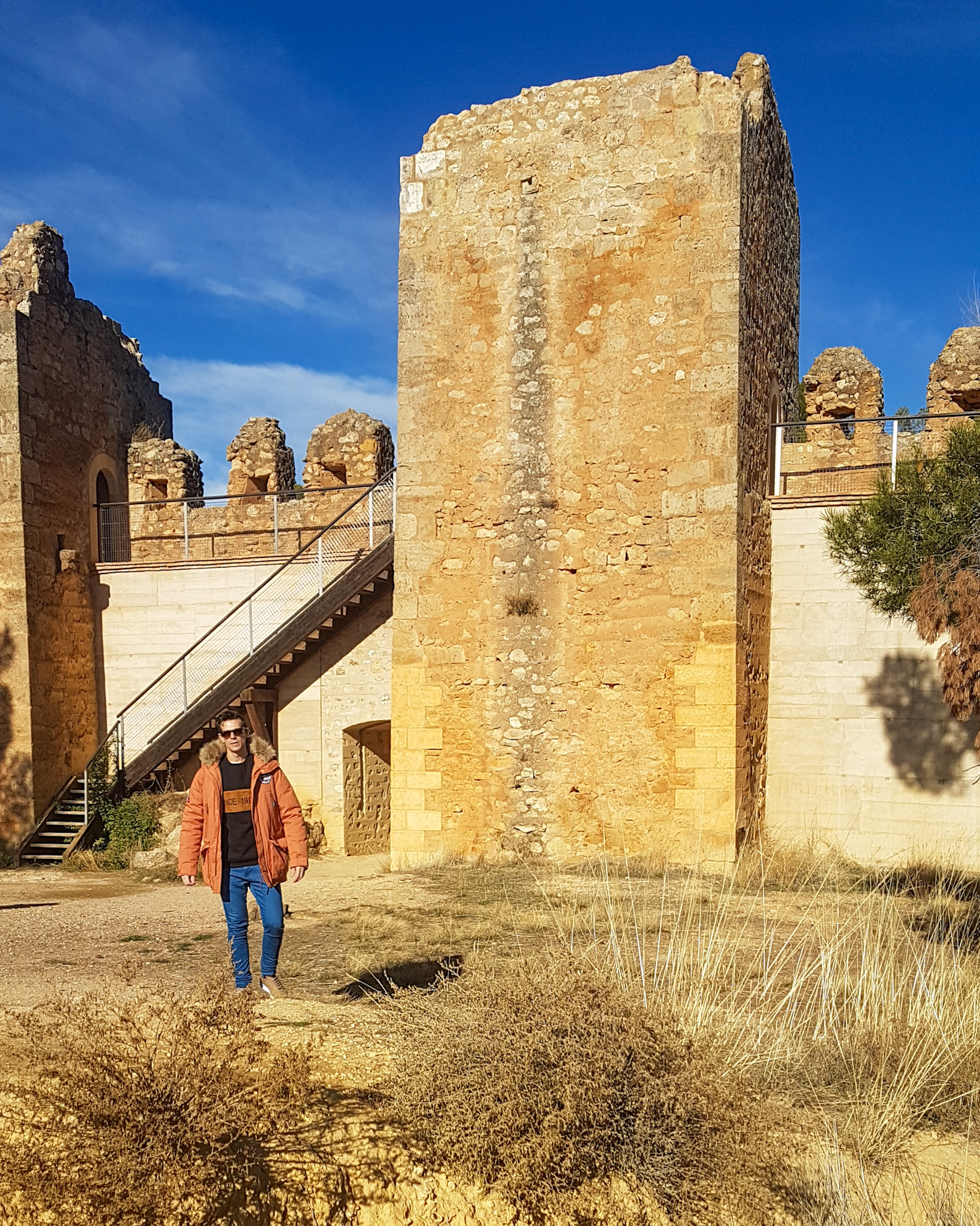 Anento, pueblo medieval de la provincia de Zaragoza con el Aguallueve