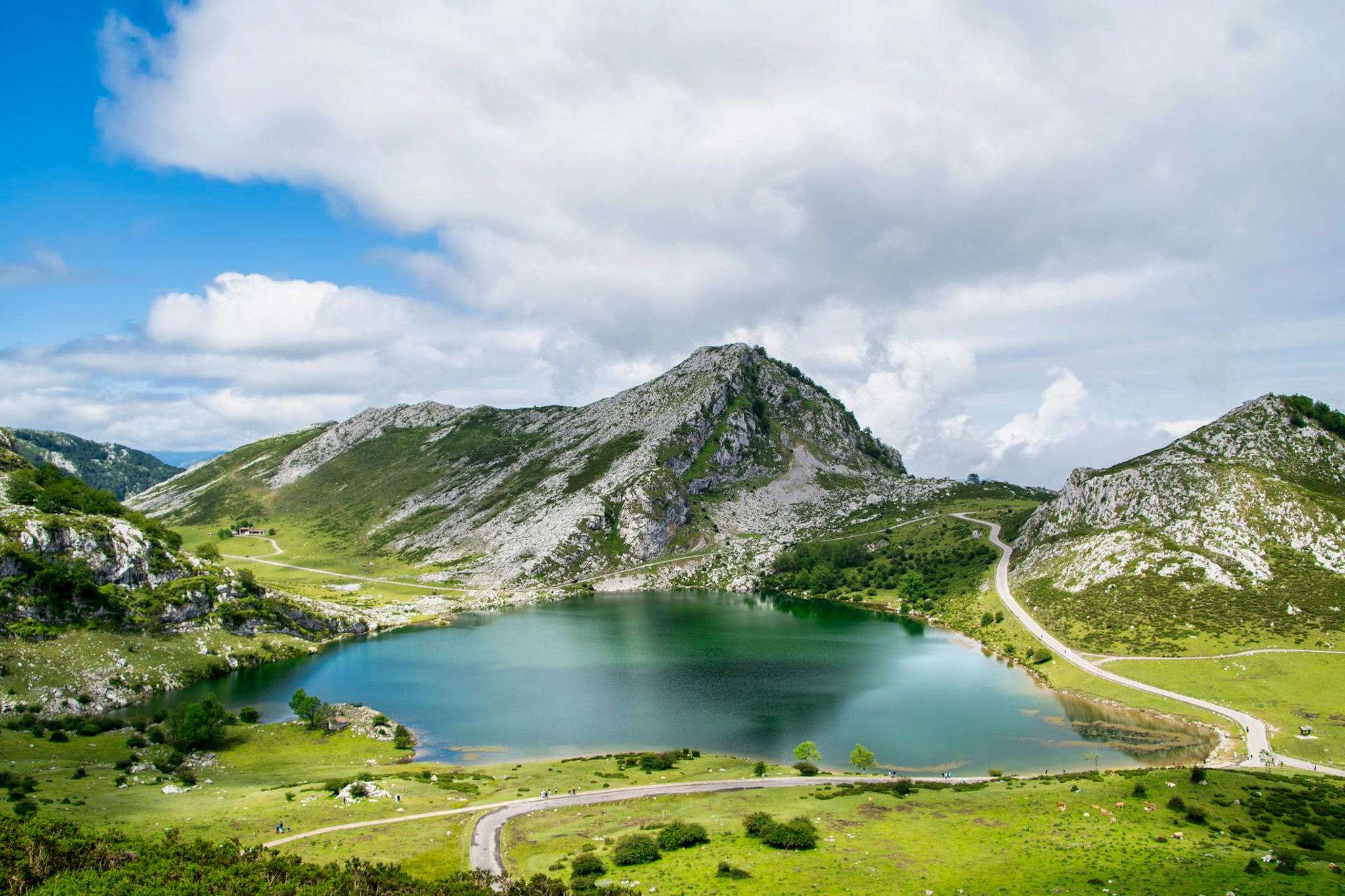 Paisaje rural y verde de Asturias