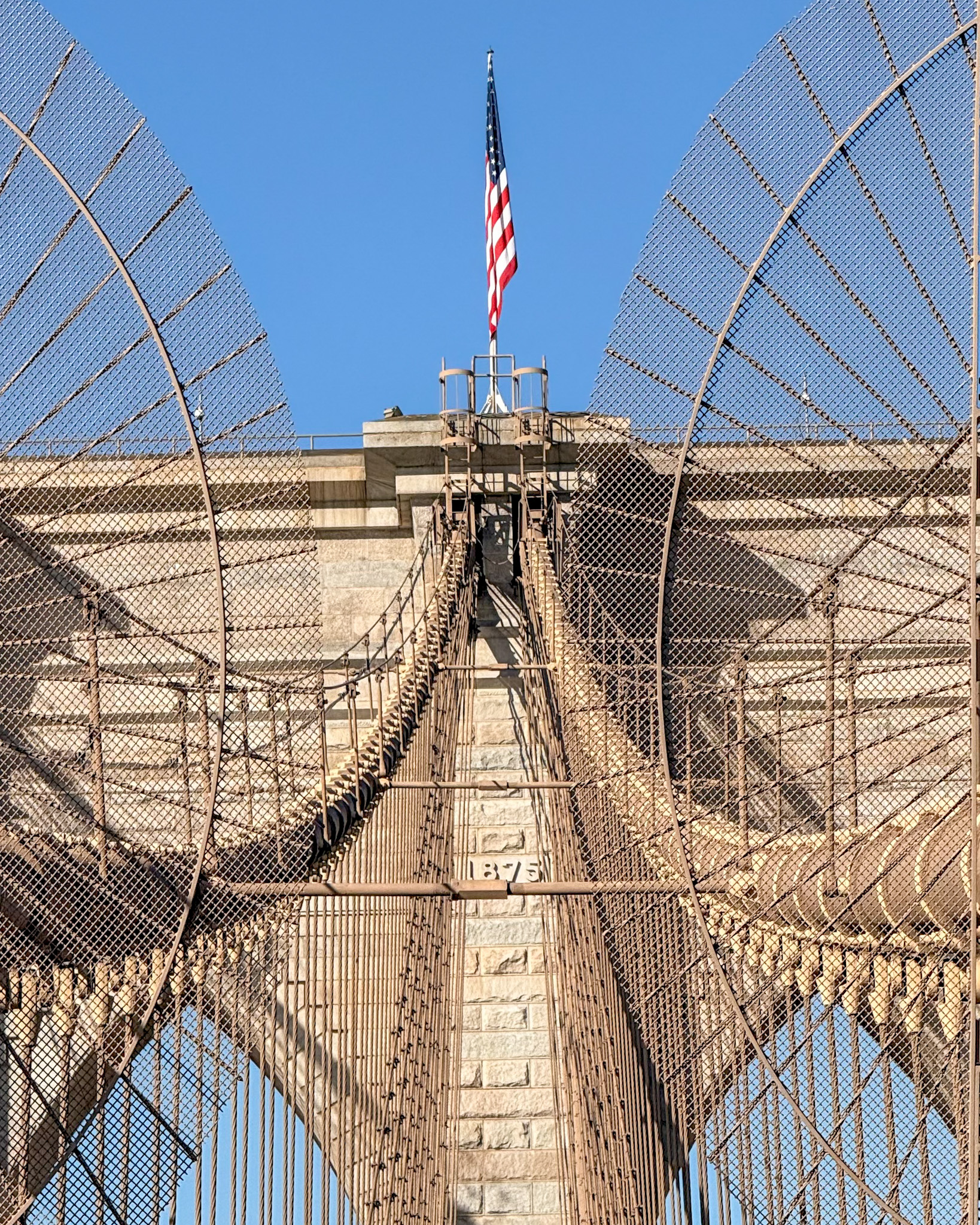 DUMBO y el Puente de Brooklyn en Brooklyn, Nueva York
