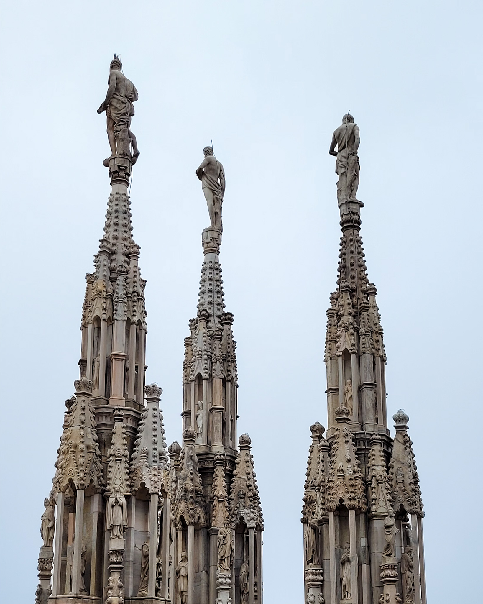 Detalles de la azotea del Duomo de Milán