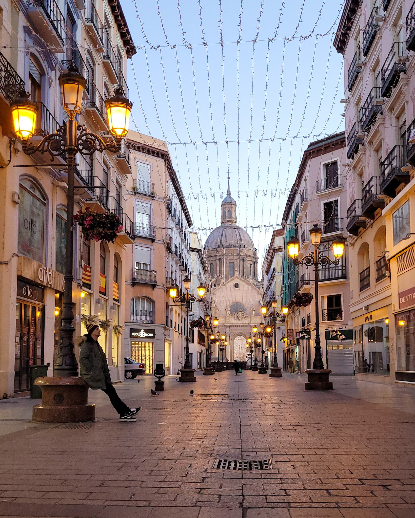Paseo por la calle Alfonso y el casco antiguo de Zaragoza