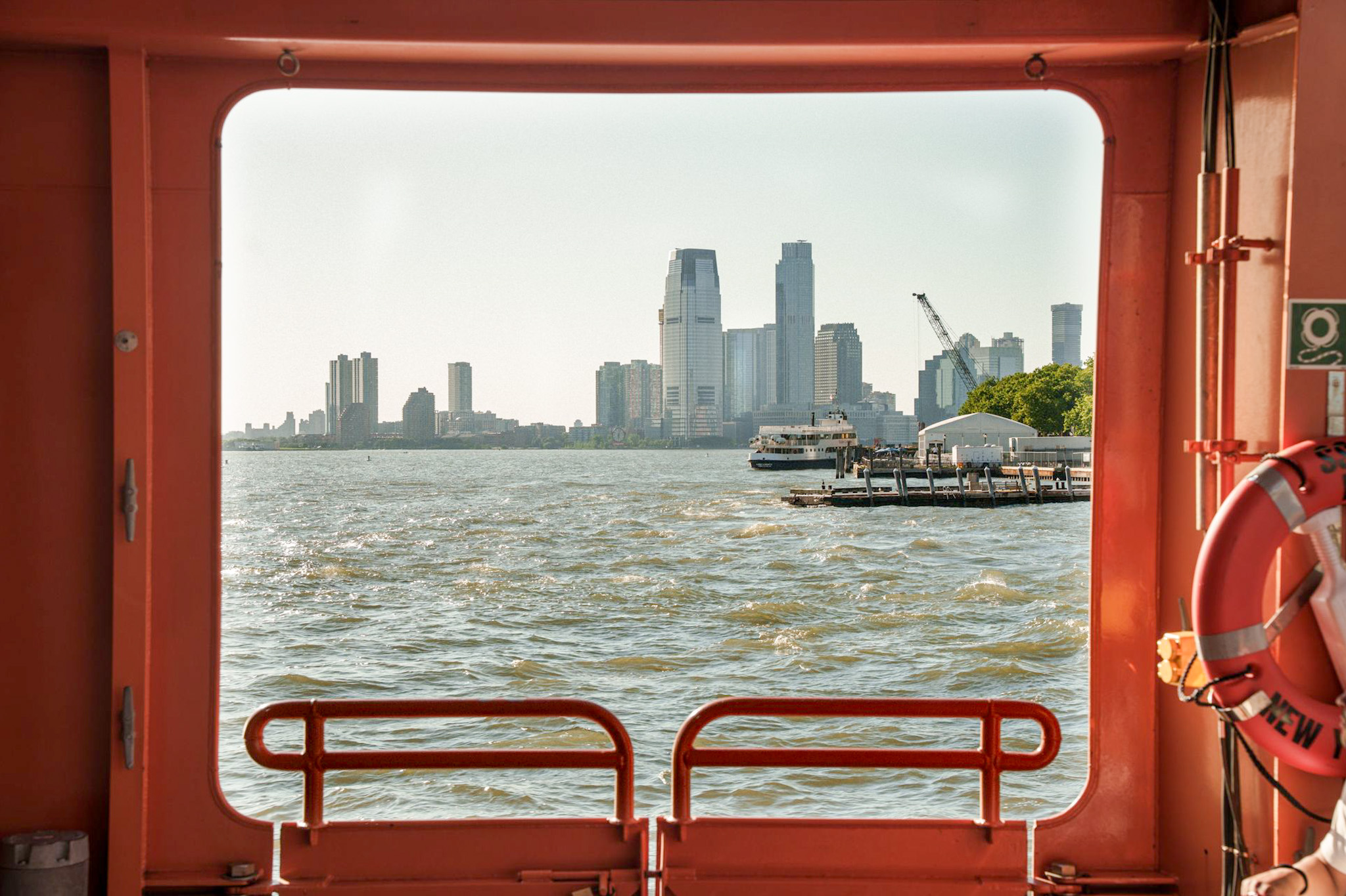 Governors Island con vistas al skyline de Manhattan