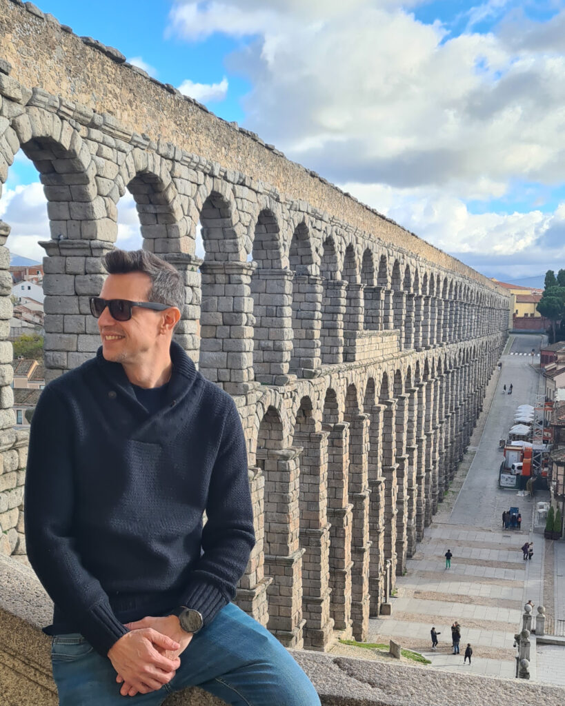 Las mejores escapadas de fin de semana por España: 12 destinos que enamoran