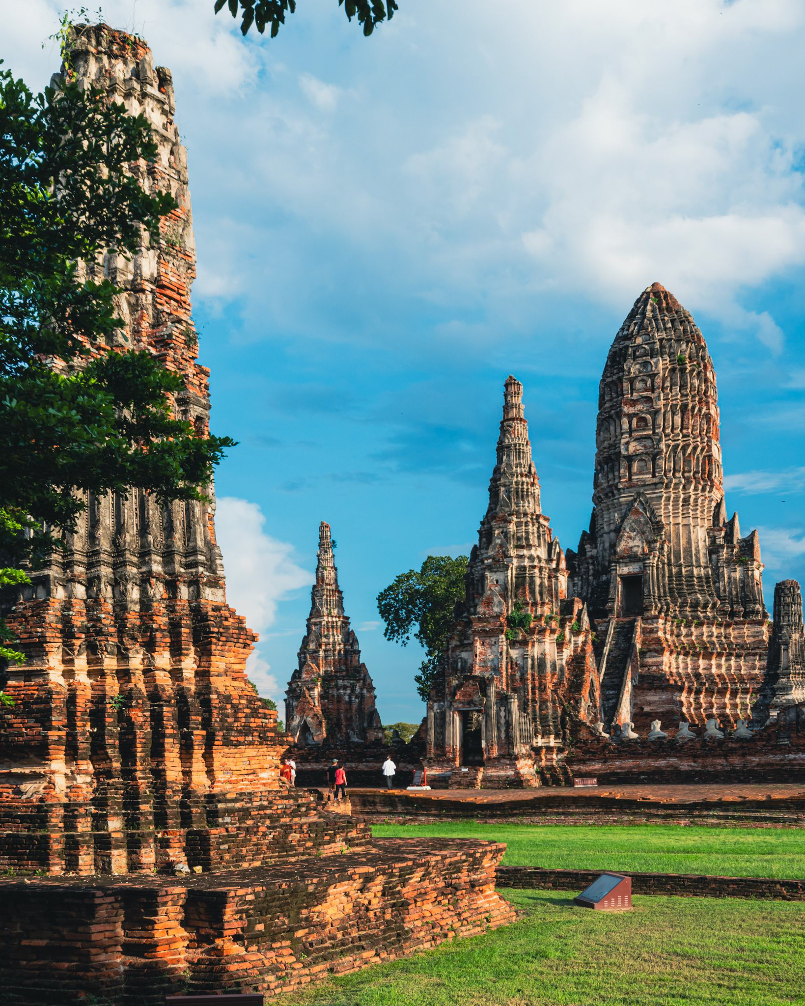 Wat Chaiwatthanaram al atardecer en Ayutthaya