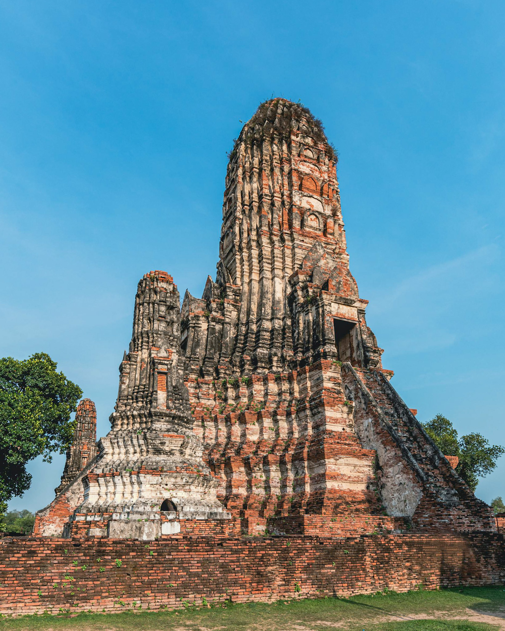 Wat Ratchaburana: prangs de ladrillo en Ayutthaya