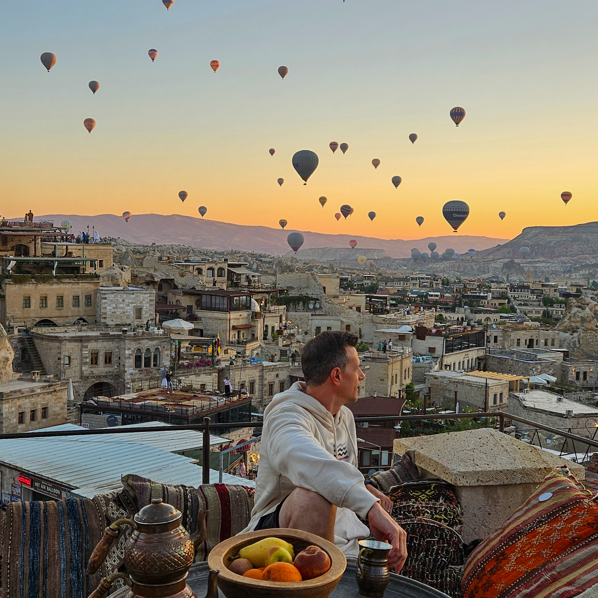 Amanecer con globos aerostáticos en Capadocia
