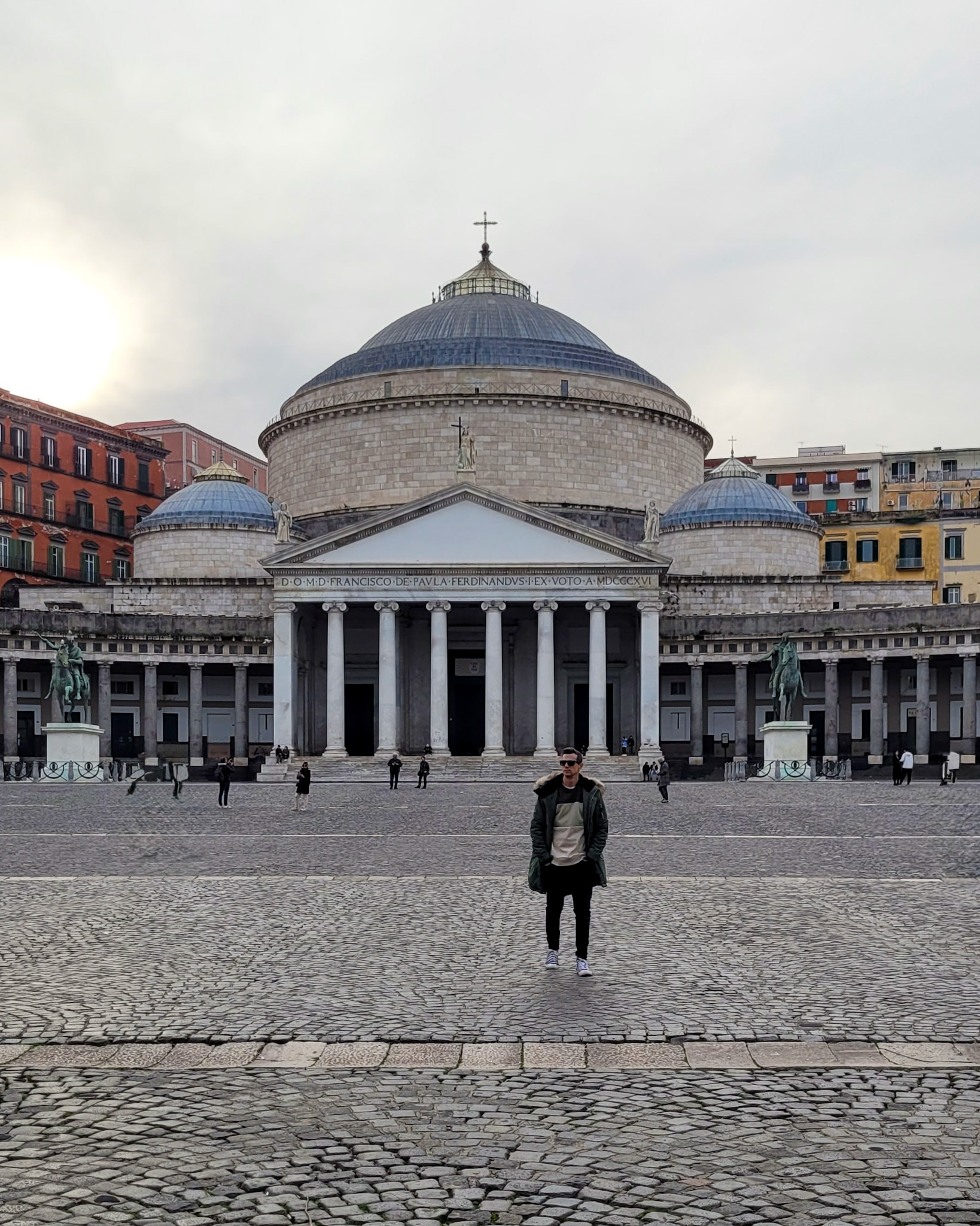 Piazza del Plebiscito, el corazón de Nápoles